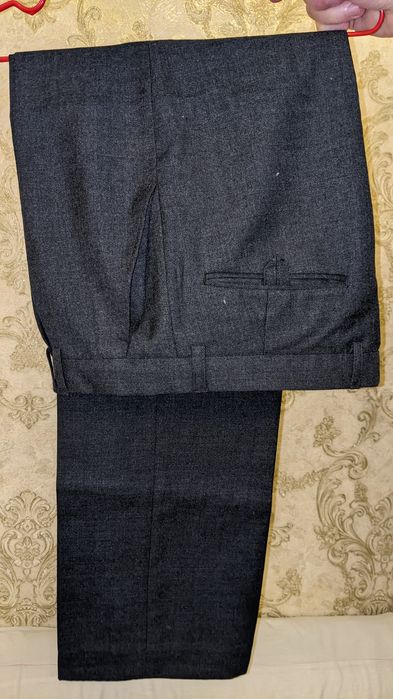 Продается мужской костюм с брюком