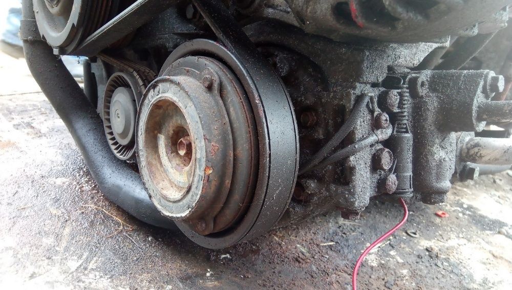 Compresor AC Land Rover Freelander 2.0 Diesel TD4 (motor BMW)