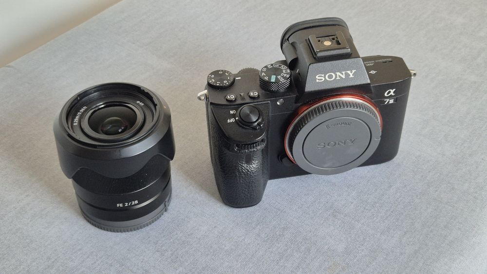 Sony A73 + obiectiv Sony 28mm F2.0