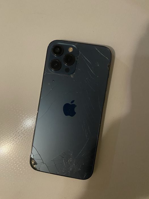 Продам айфон 12про макс, 128гб