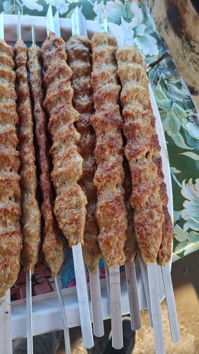 Shashlik bepul yetkazib beramiza