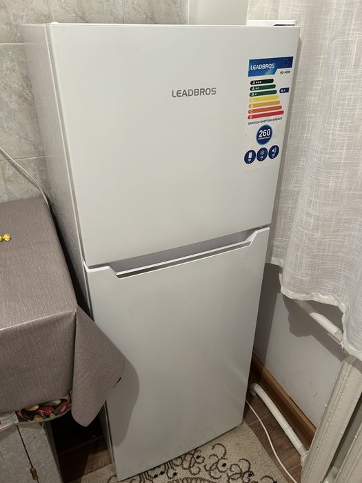 Срочно холодильник продам