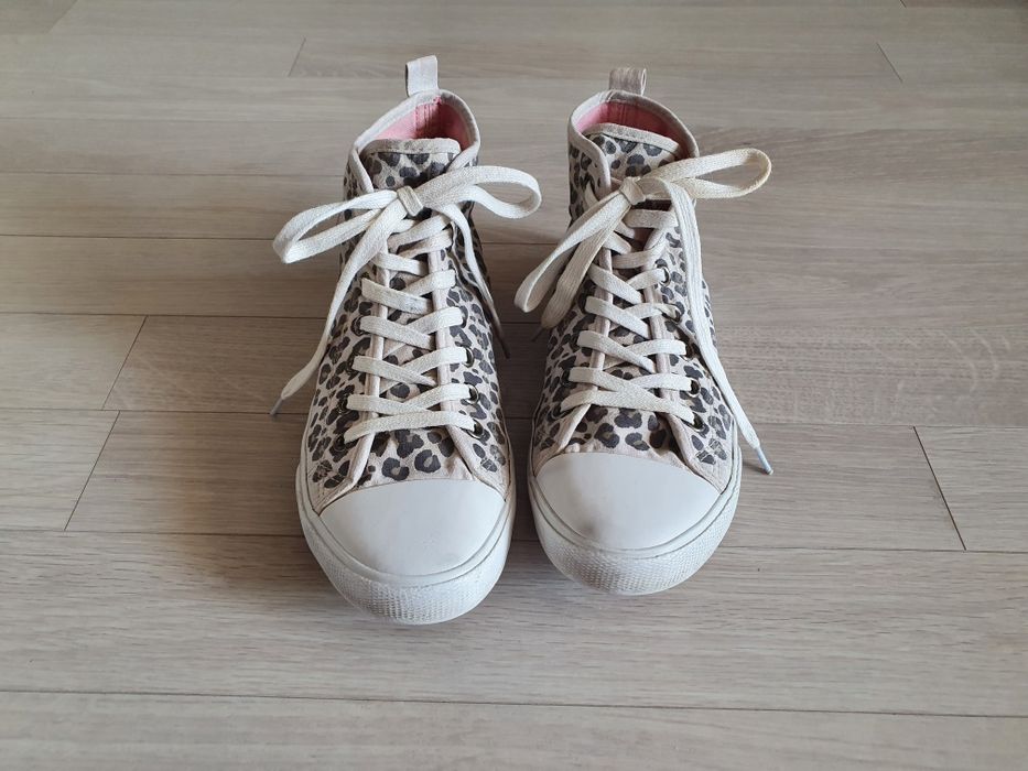 Маратонки и гуменки