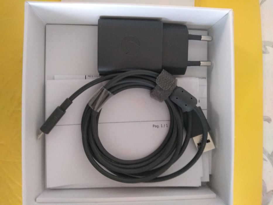Google Chromecast v2