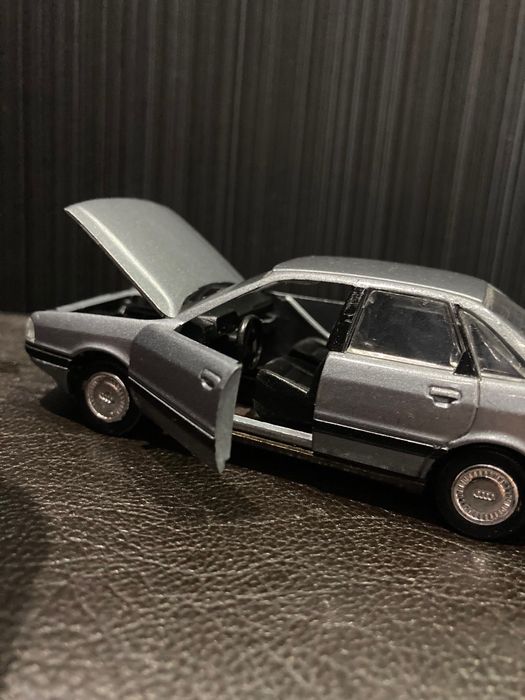 AUDI-90 QUATTRO SCHABAK Made in Germany  1:43  Бартер