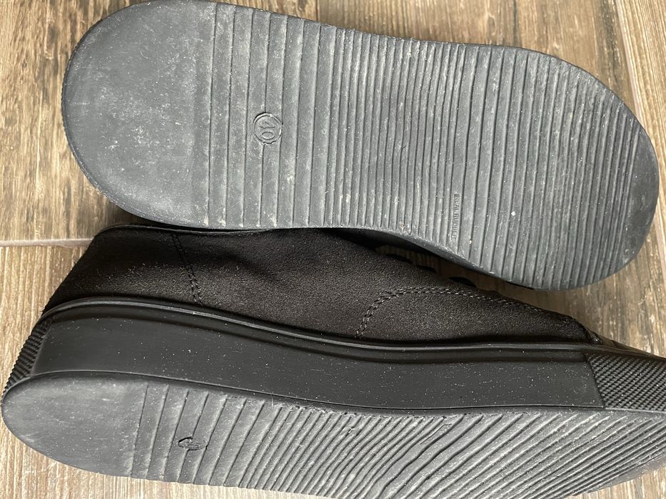 Обувки ествствна кожа и велур 41номер