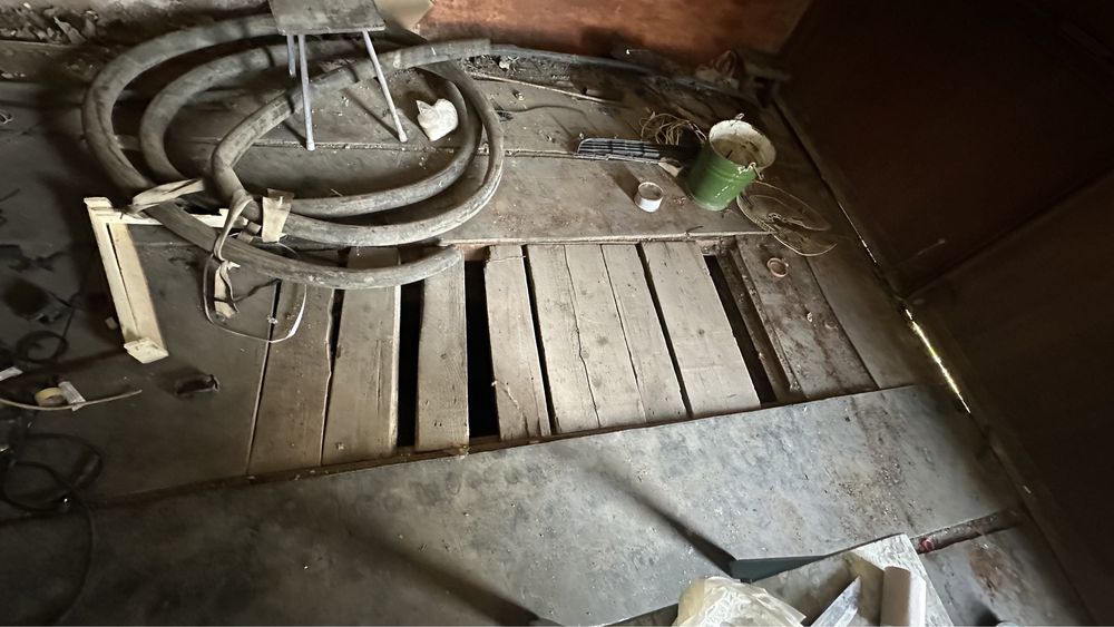 Гараж за нефтебазе