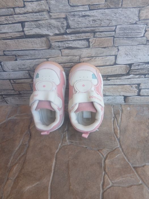 Pantofi sport talpa ortopedica marimea 18,preț 35 ron stare perfectă