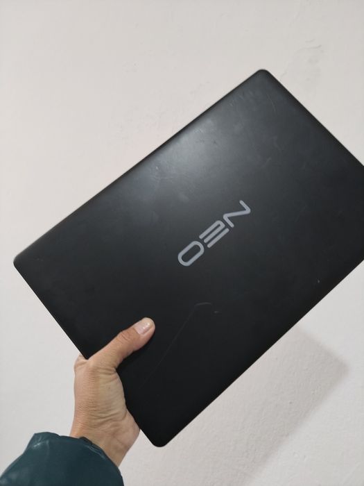 продается нетбук разные