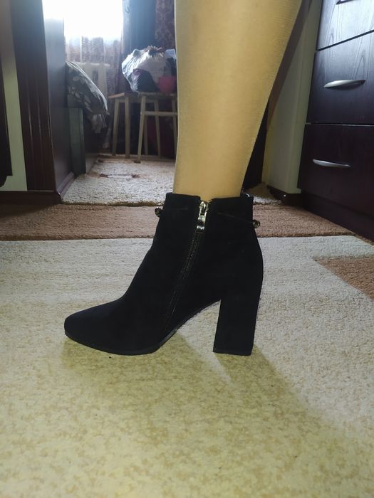 Батильены замшевые размер 37