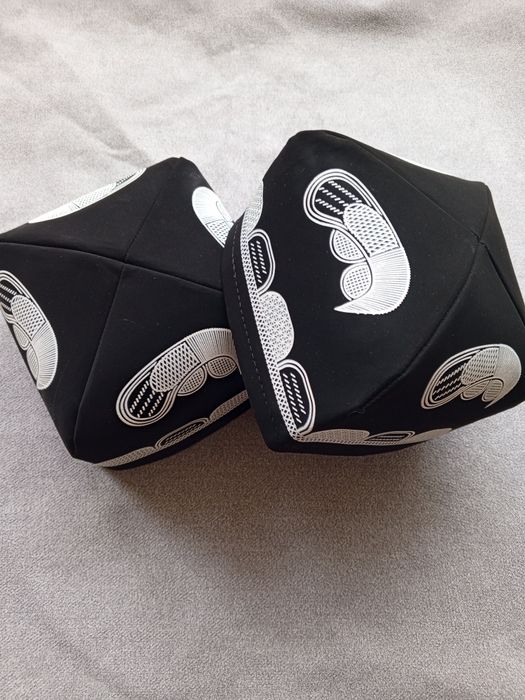 Тюбетейки, дуппи, платки, ободки, чапан в наличии