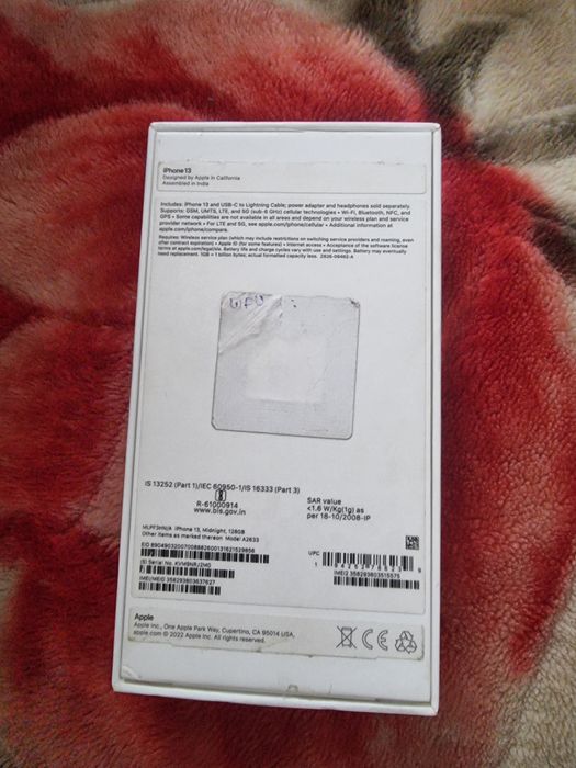 Айфон 13 чёрный  ,128 гб