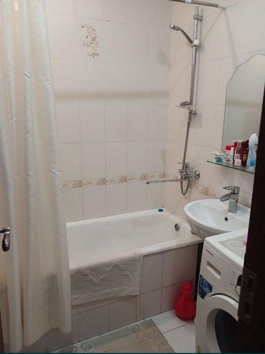 Sheriklikka qizlarga Turkiston metrosiga 5 daqiqa yulda kvartira bor