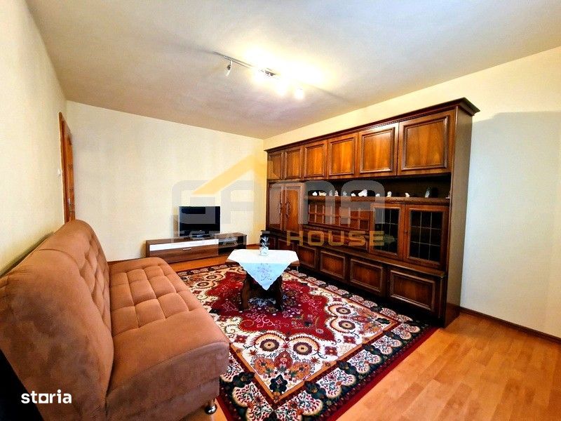 Apartament 2 camere, etaj 2, zona Podgoria