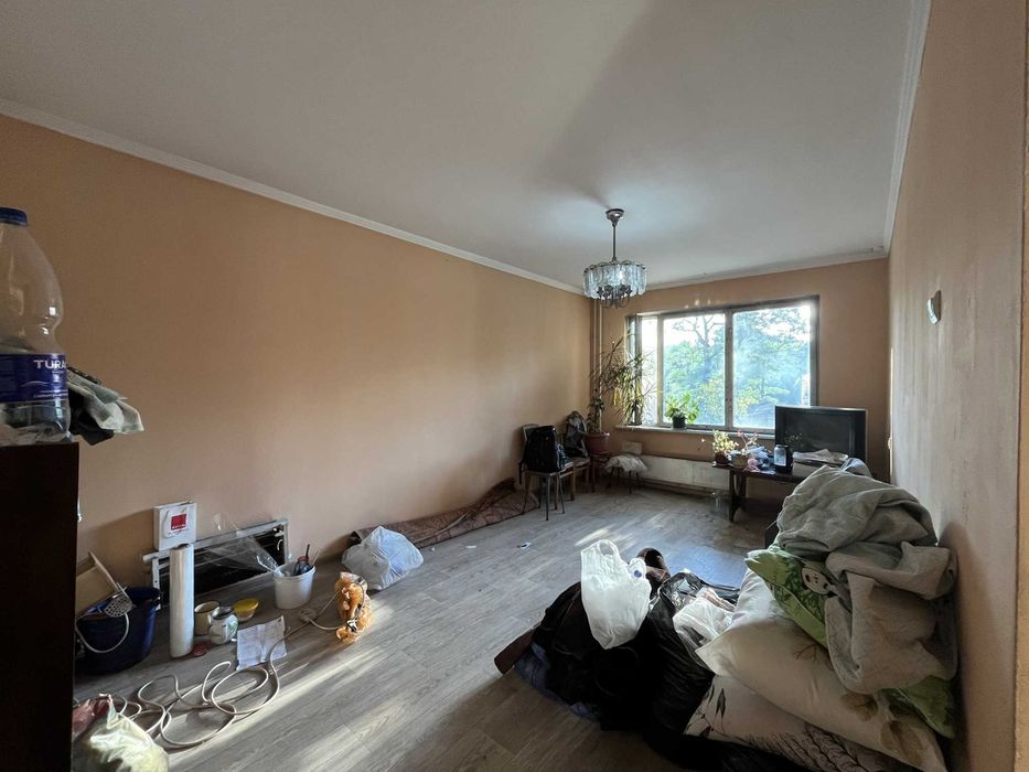 Продажа 3-комнатной квартиры без ремонта,ул.Брусиловского.мкр.Тастак-2
