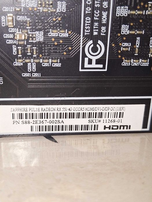 Vand placa video AMD SAPPHIRE RX 550 4 GB 128 BIT.