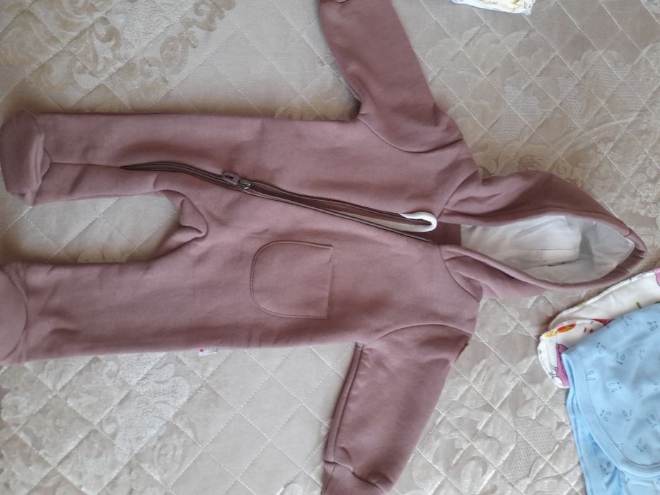 Продам Пакет детских вещей