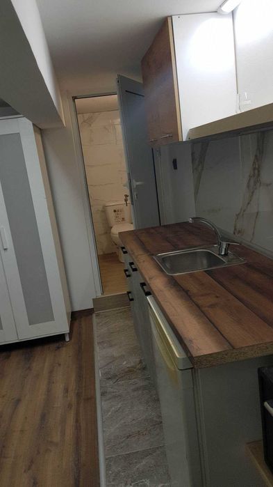 Дава се под наем Едностаен апартамент в София, Център - 50 кв.м за 275 € - Снимка #2