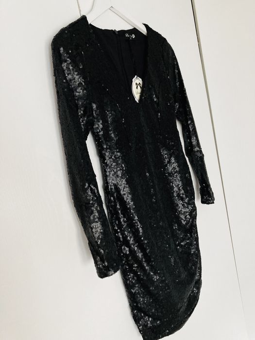 Елегантна коктейла черна рокля с пайети, дълъг ръкав, S