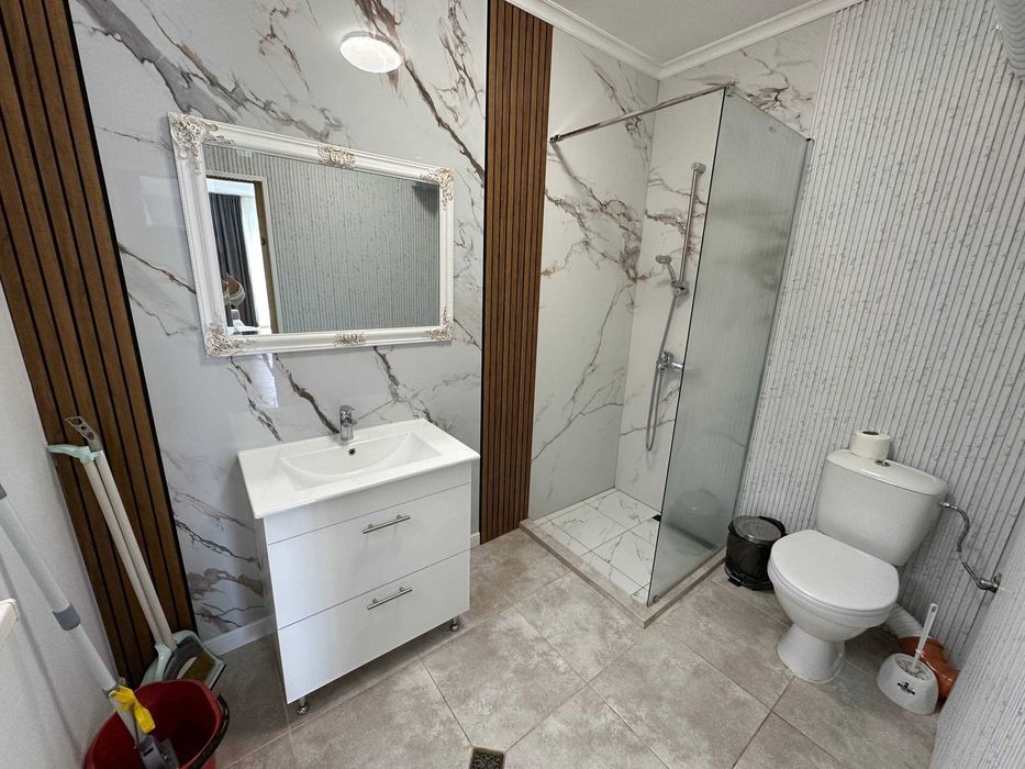 Просторен обзаведен тристаен апартамент, к-с „Хоризонт“