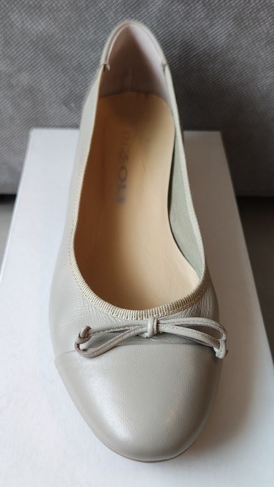 Pantofi crem, piele naturala