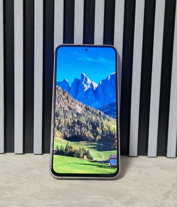 Samsung S23 FE- 256gb/8gb ram+o husa mobilfox