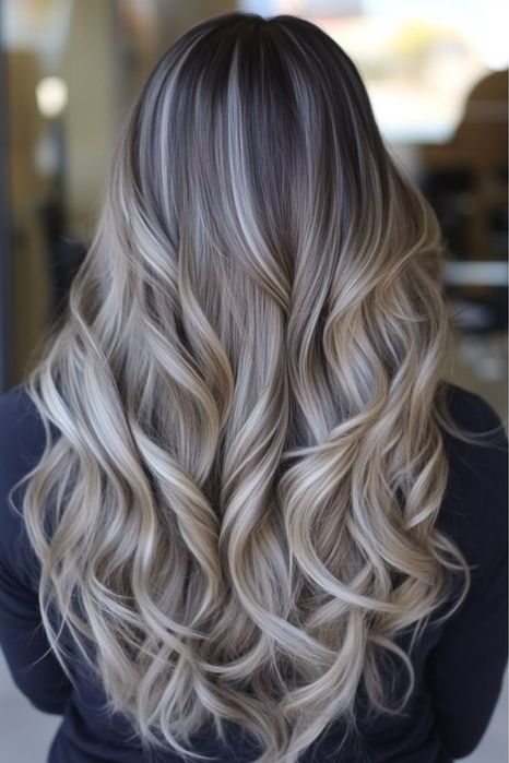 Профессиональные окрашивания (balayage, ombre, airtouch) и стрижки.