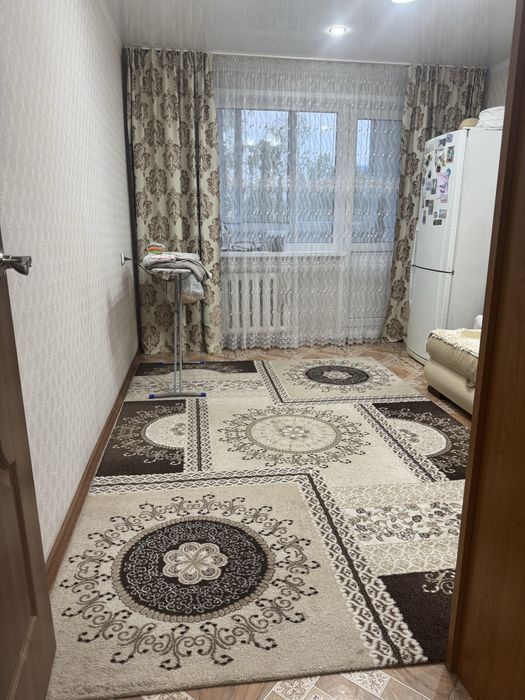 Продам ковер 2х3