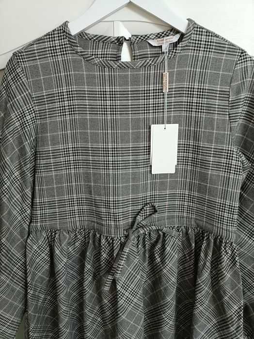 Rochie carouri C&A nouă