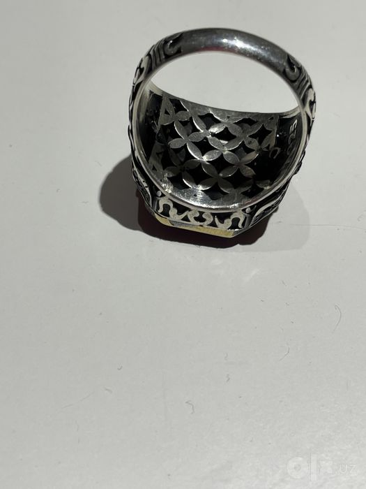 Перстень из серебра