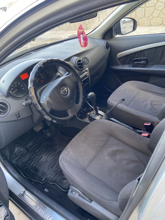 Nissan Almera G15