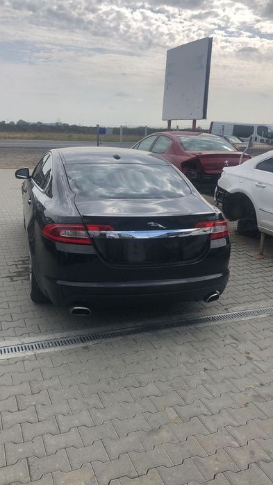 Dezmembram Jaguar XF 3.0 D 306DT an fabr. 2010