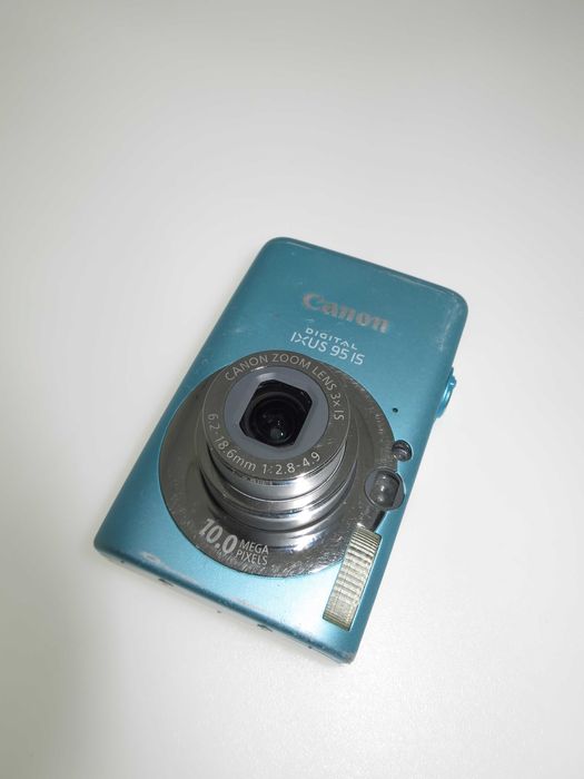 Canon IXUS 95 ултра компактен фотоапарат камера работи перфектно