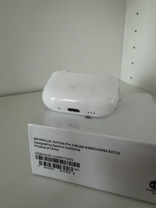 Airpods 3 pro фабрично запечатани