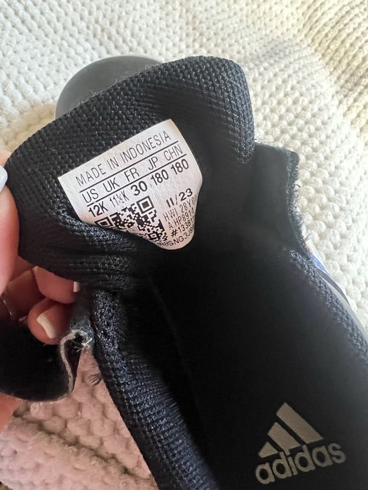 Маратонки Adidas