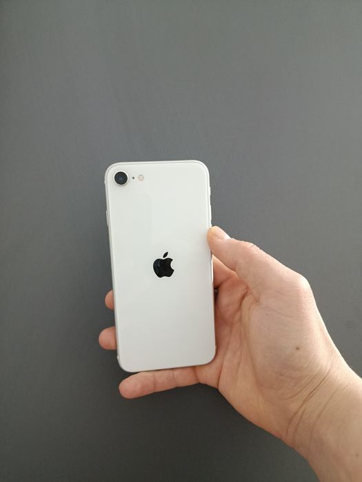 Iphone se 2022 3 поколение