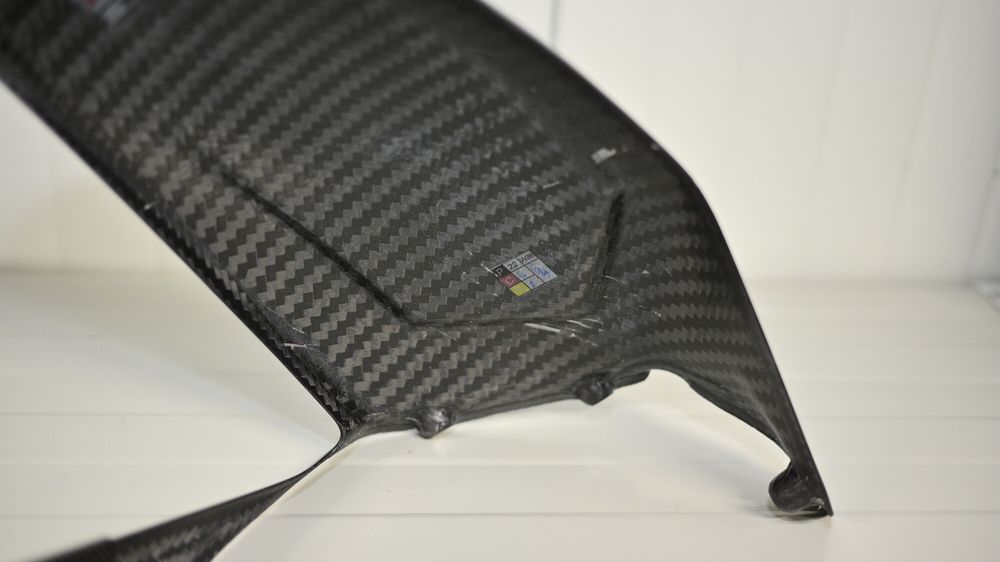 Aparatoare Aripa noroi spate din carbon Ducati Performance Panigale