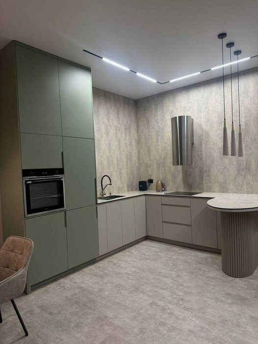 Продам дом в  стиле хайтек в районе роддома