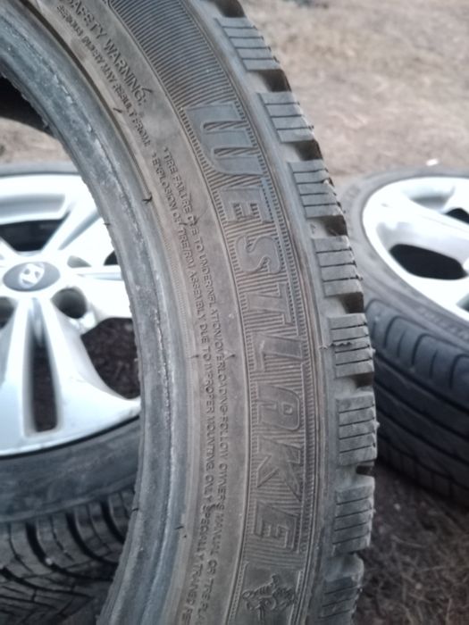 Продам шины р17 зима лето