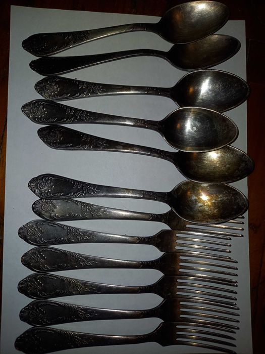 Старинный столовый набор, мельхиор