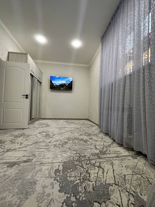 Коттедж сотилади Хонободда