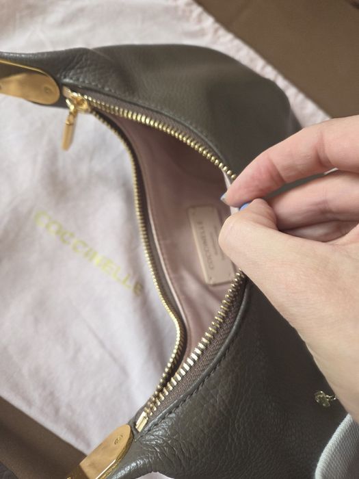 Кожена чанта Coccinelle