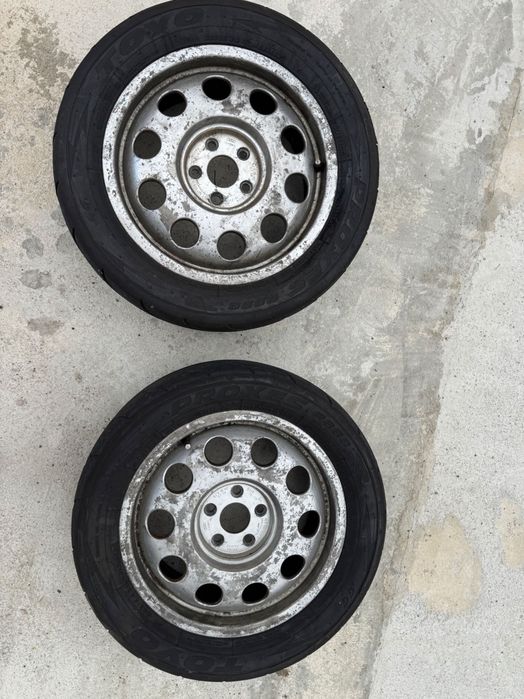 Toyo Proxes R888R semi-slick