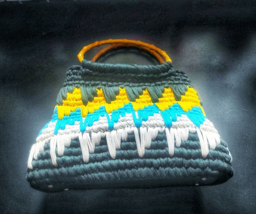 Ръчно изработена чанта