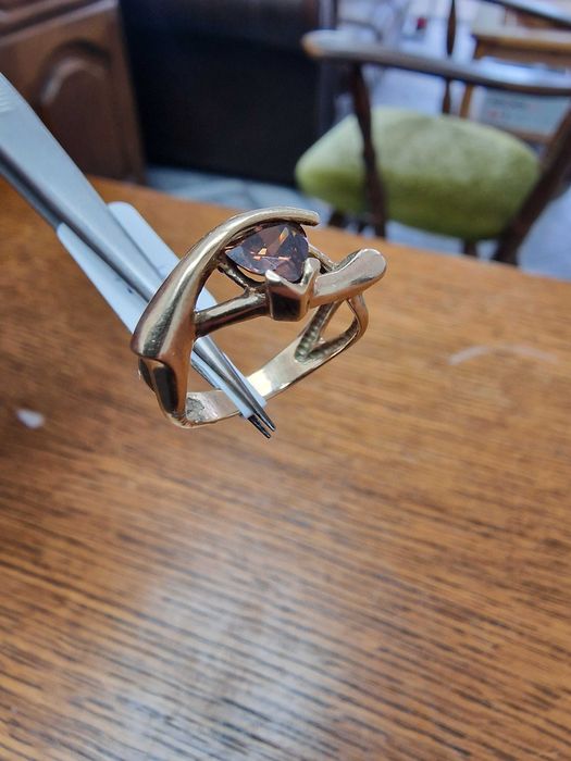 ‼️Златен Пръстен с Опушен Кварц‼️ - Заложна къща Галерия 65