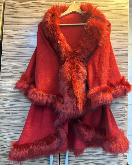 Poncho cu blanita