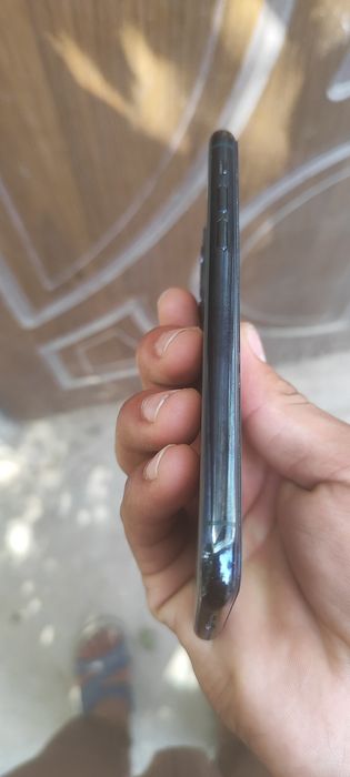 Realni oladiganlar telfon qilsin