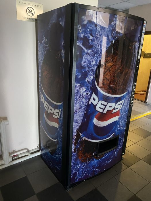 Вендинговый Холодильник раритет напитков