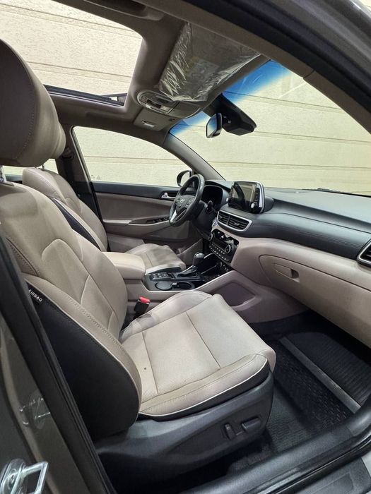 Hyundai Tucson Full