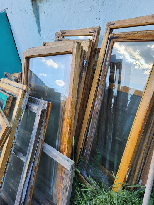 Продам деревянные окна с остеклением